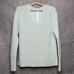 Lululemon Merino Wool V-Neck Sweater in Delicate Mint- Sz‎ XS/S